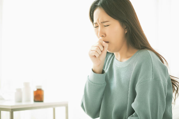 咳不停人緣差? 中醫這幾招止咳潤肺招健康 咳不停人緣差? 中醫這幾招止咳潤肺招健康