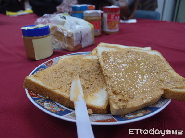 「3大類食物」吃完更好睡！營養師激推　花生吐司誘發睡意